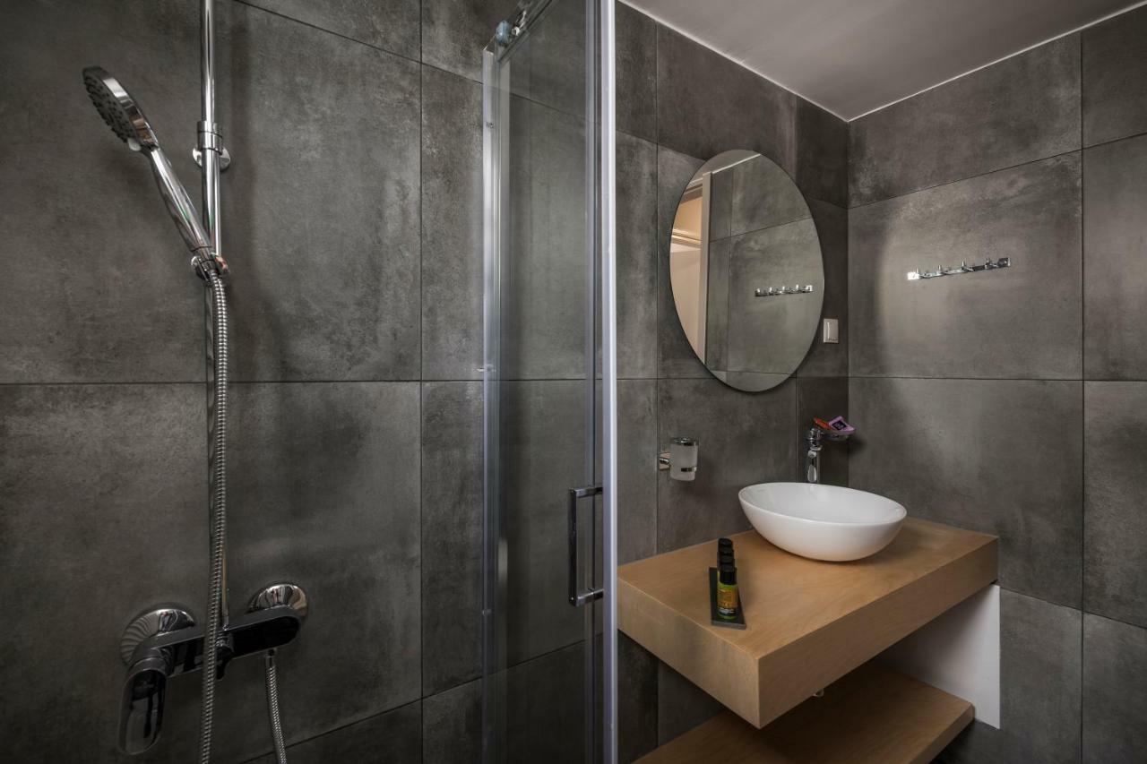 Mirma Luxury Apartment Chania  Bagian luar foto