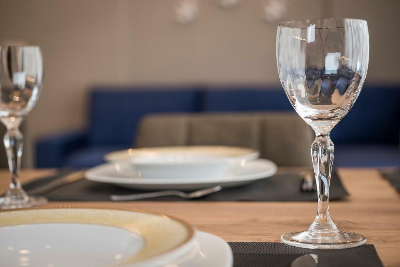 Mirma Luxury Apartment Chania  Bagian luar foto
