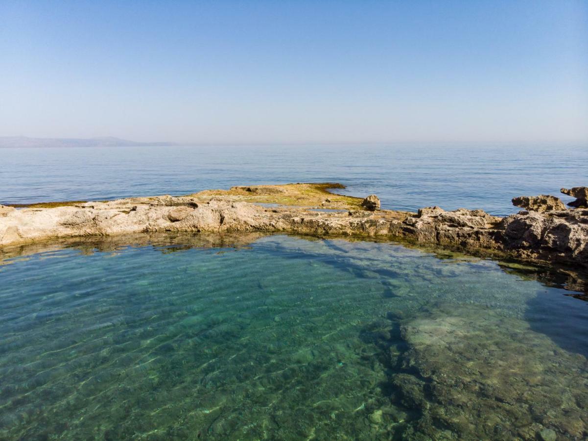 Mirma Luxury Apartment Chania  Bagian luar foto