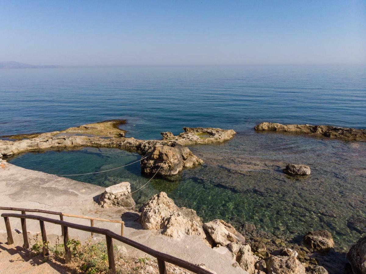 Mirma Luxury Apartment Chania  Bagian luar foto