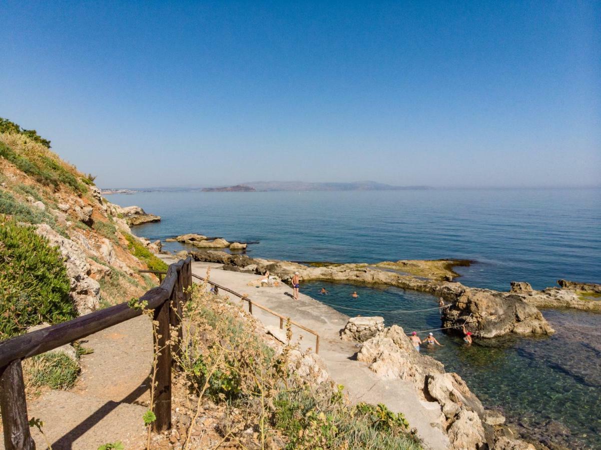 Mirma Luxury Apartment Chania  Bagian luar foto